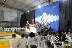 Formatura Bombeiro na Escola e PROERD - 4º, 5º e 8º ano  ...