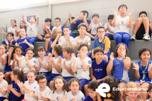 Entrega de certificados da Olímpíada Brasileira de Matemá...